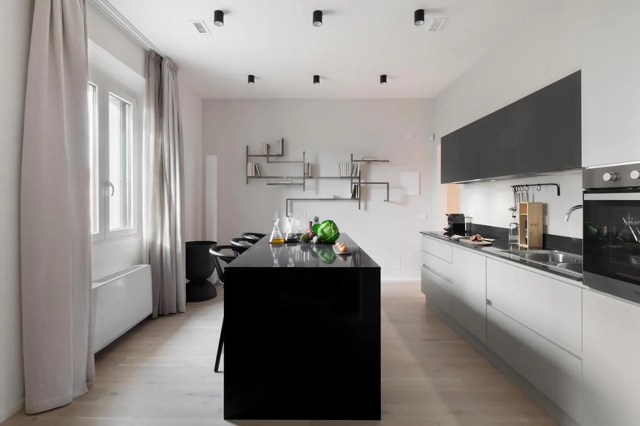 Domux Home Matteotti 56 Флоренция 0*,