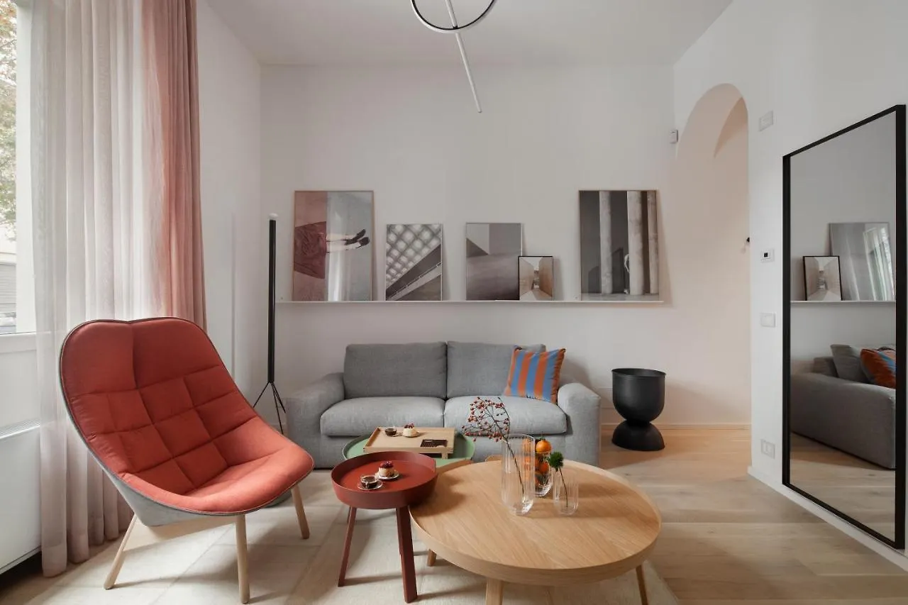 Domux Home Matteotti 56 Florence Italy