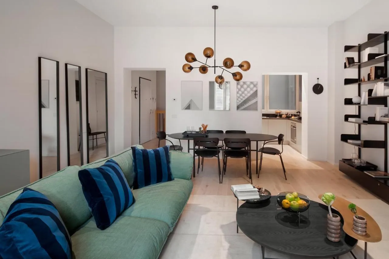 Lägenhetshotell Domux Home Matteotti 56 Florens Italien