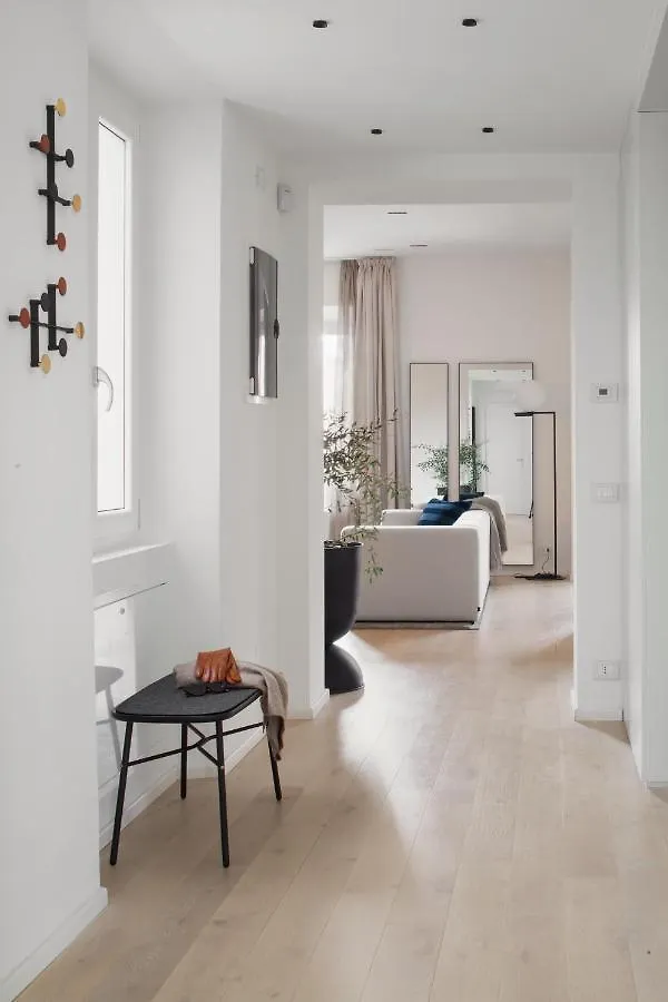 Aparthotel Domux Home Matteotti 56 Florence Italy