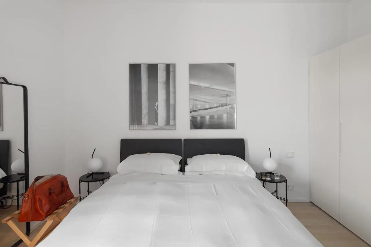 Domux Home Matteotti 56 Florence Aparthotel
