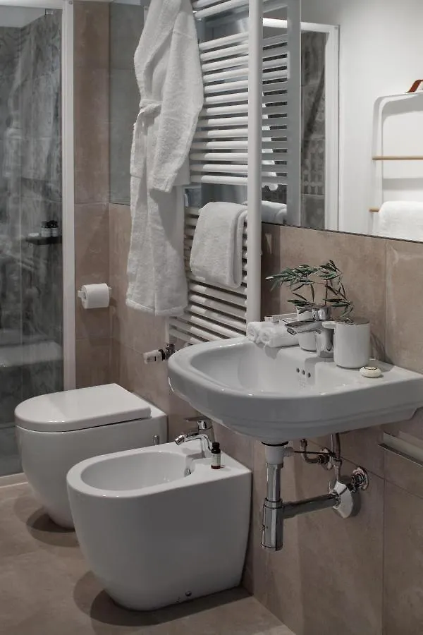 Domux Home Matteotti 56 Florence 0*,  Italy