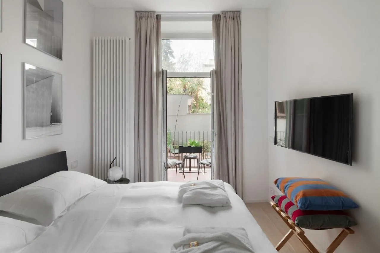 Domux Home Matteotti 56 Florence